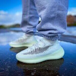 Adidas Yeezy Boots 300 Calcite Glow Women's Shoes Size 6.5